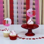 Cupcake toppers y fondo de fotos para Valentines Day